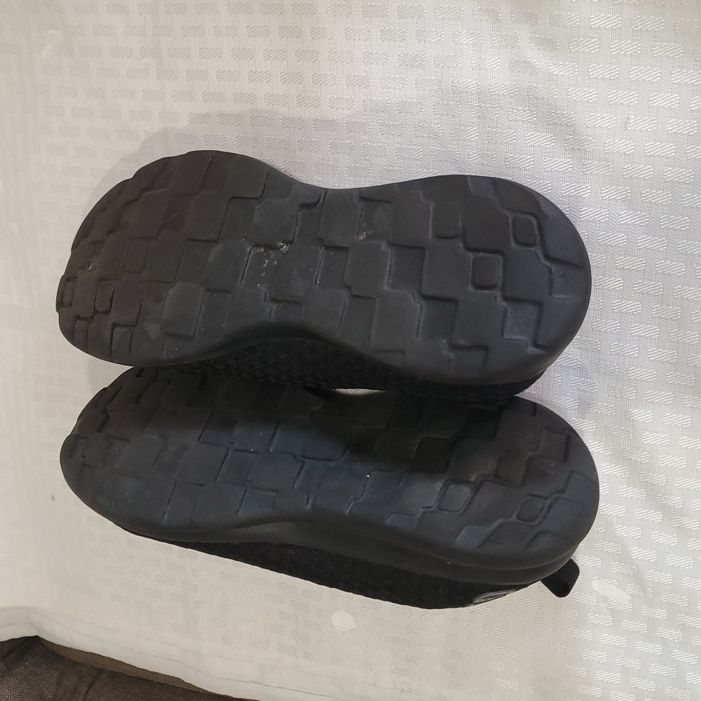 Skechers Sports Quilted Black Slipon Loafers - Picture 14 of 15